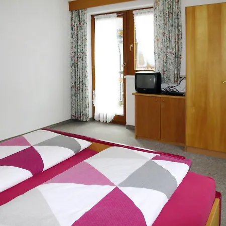 Haus Rosi 300w *